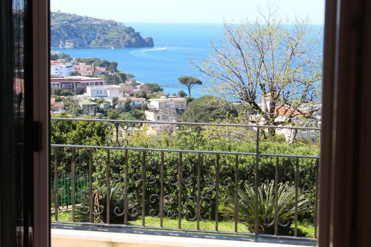 Florek Villa Ischia